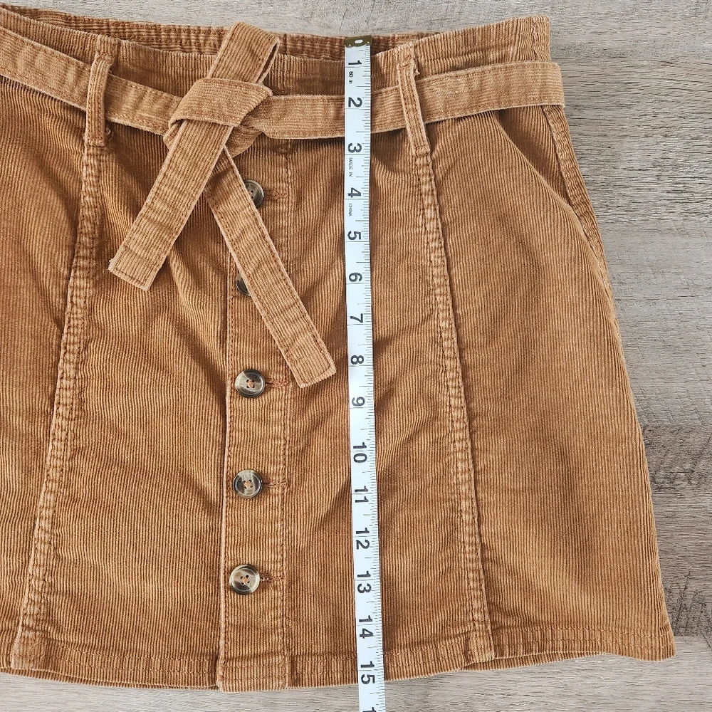 American Eagle Women's Tan Corduroy Mini Skirt Size 4